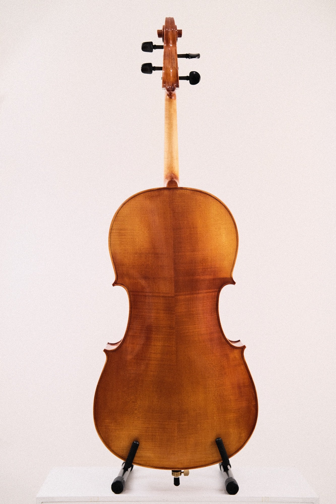 Esplanade 4/4 Cello with Bag and Bow
