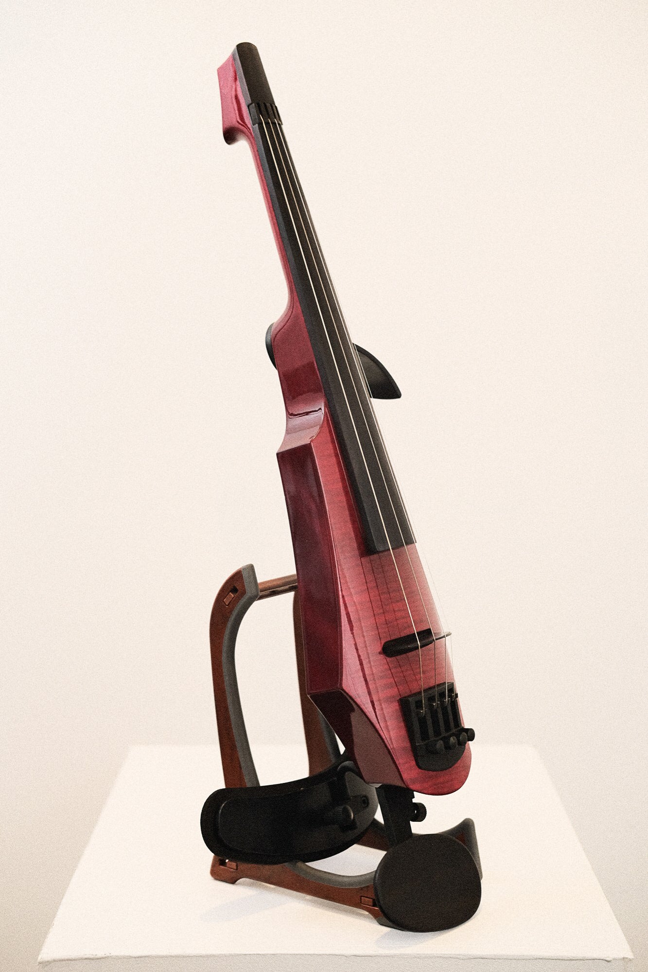 NS Design WAV4 Violin - Transparent Red 4/4