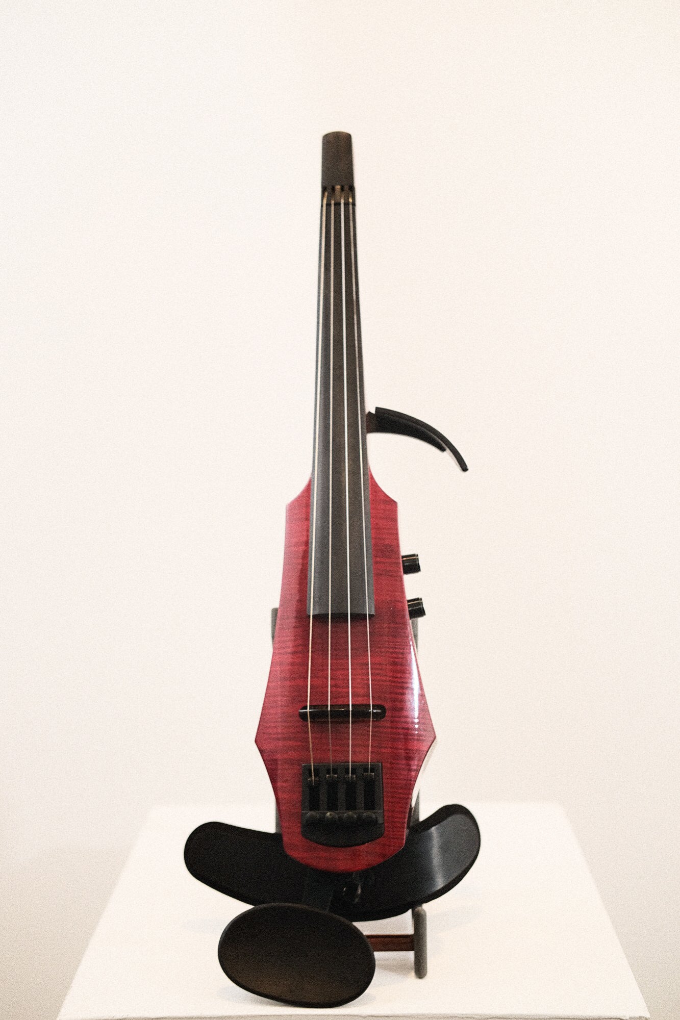NS Design WAV4 Violin - Transparent Red 4/4