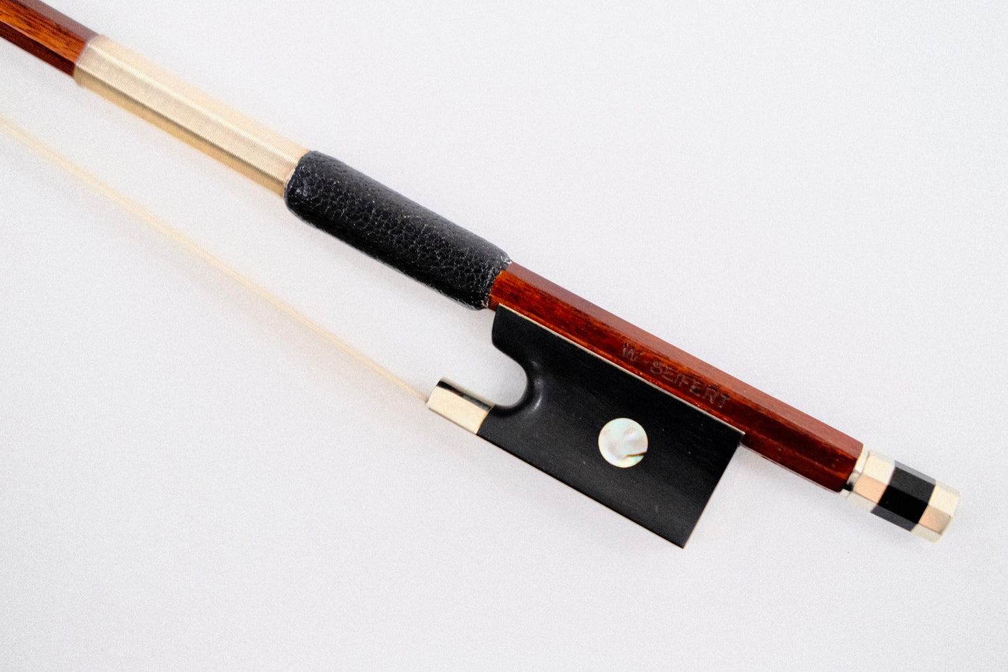 W. Seifert 4/4 Violin Bow #129