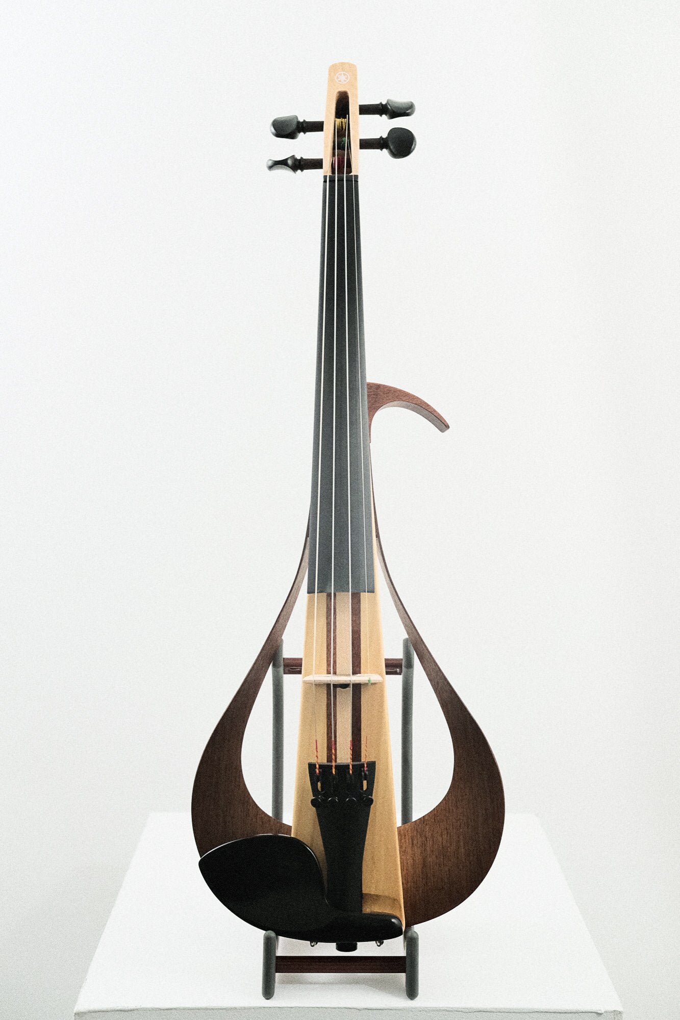 Yamaha Electric Violin 104