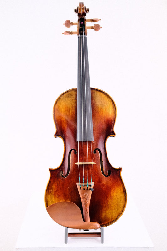 Delachaise 4/4 Violin with Carved Fittings