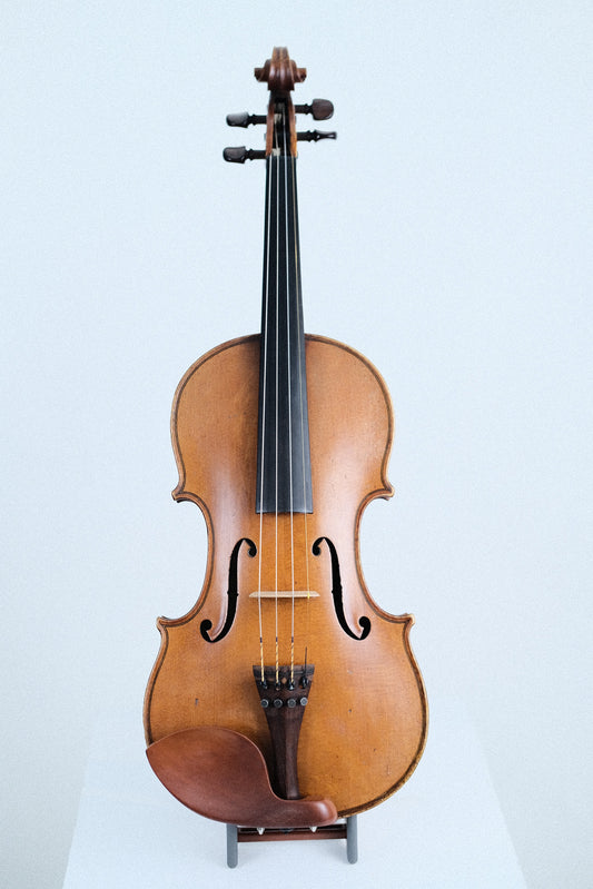 Violin labelled "Dehommais & Germain, a Paris 1892 - 4/4
