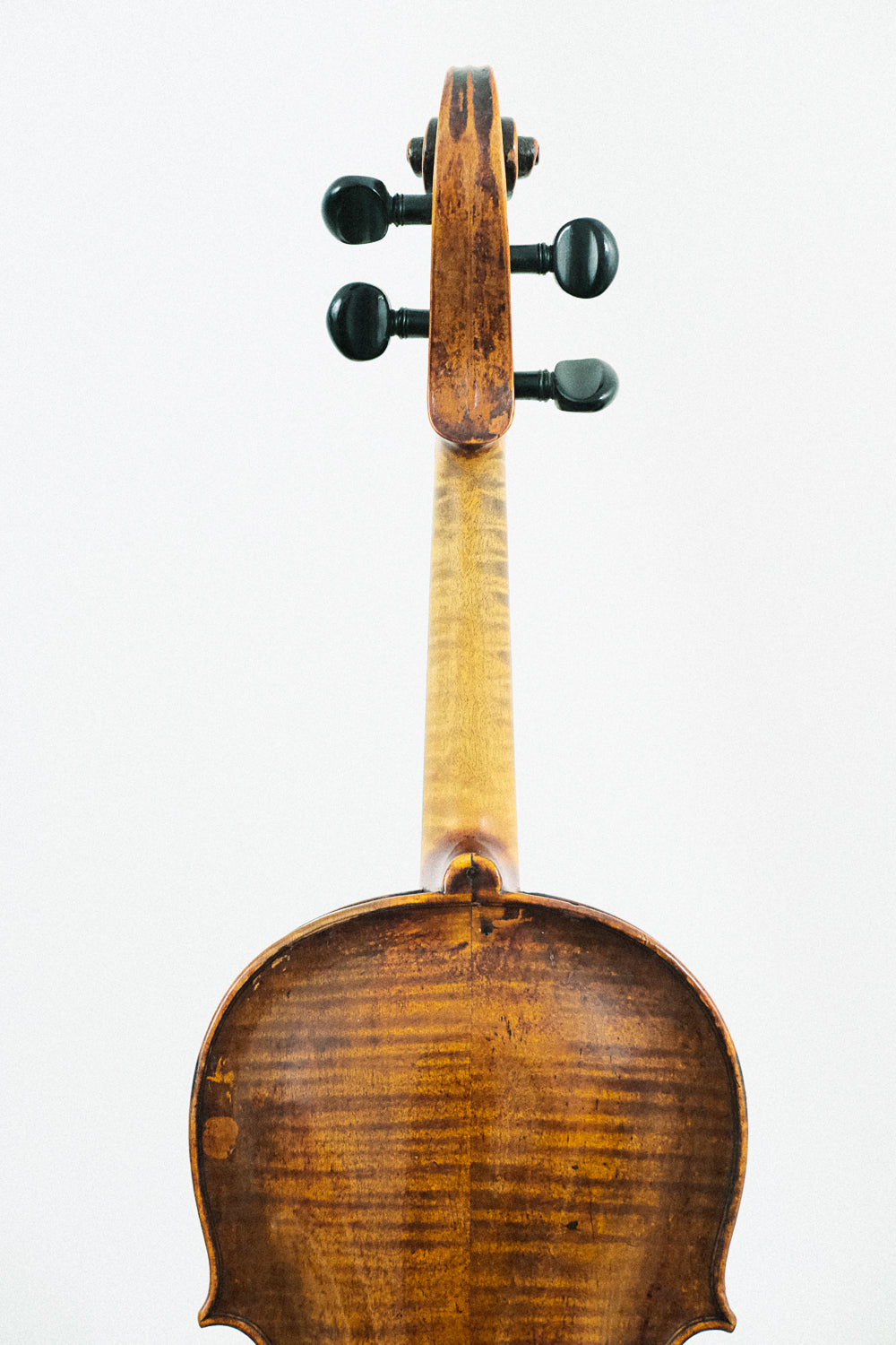 Violin labeled Johann Georg Thir - 1763