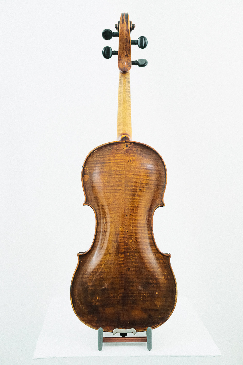 Violin labeled Johann Georg Thir - 1763